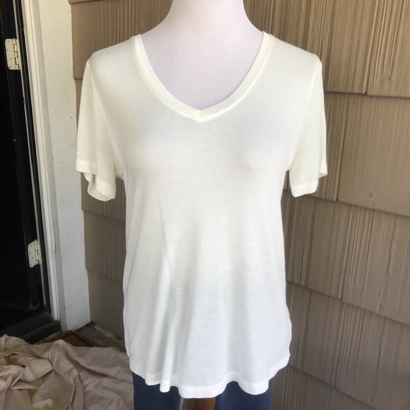 NWT Double Zero white vneck blouse - Picture 2 of 3